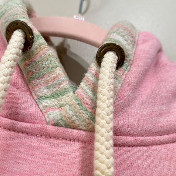 Vintage Teenie Weenie pink super soft hoodie - Picture 3 of 7